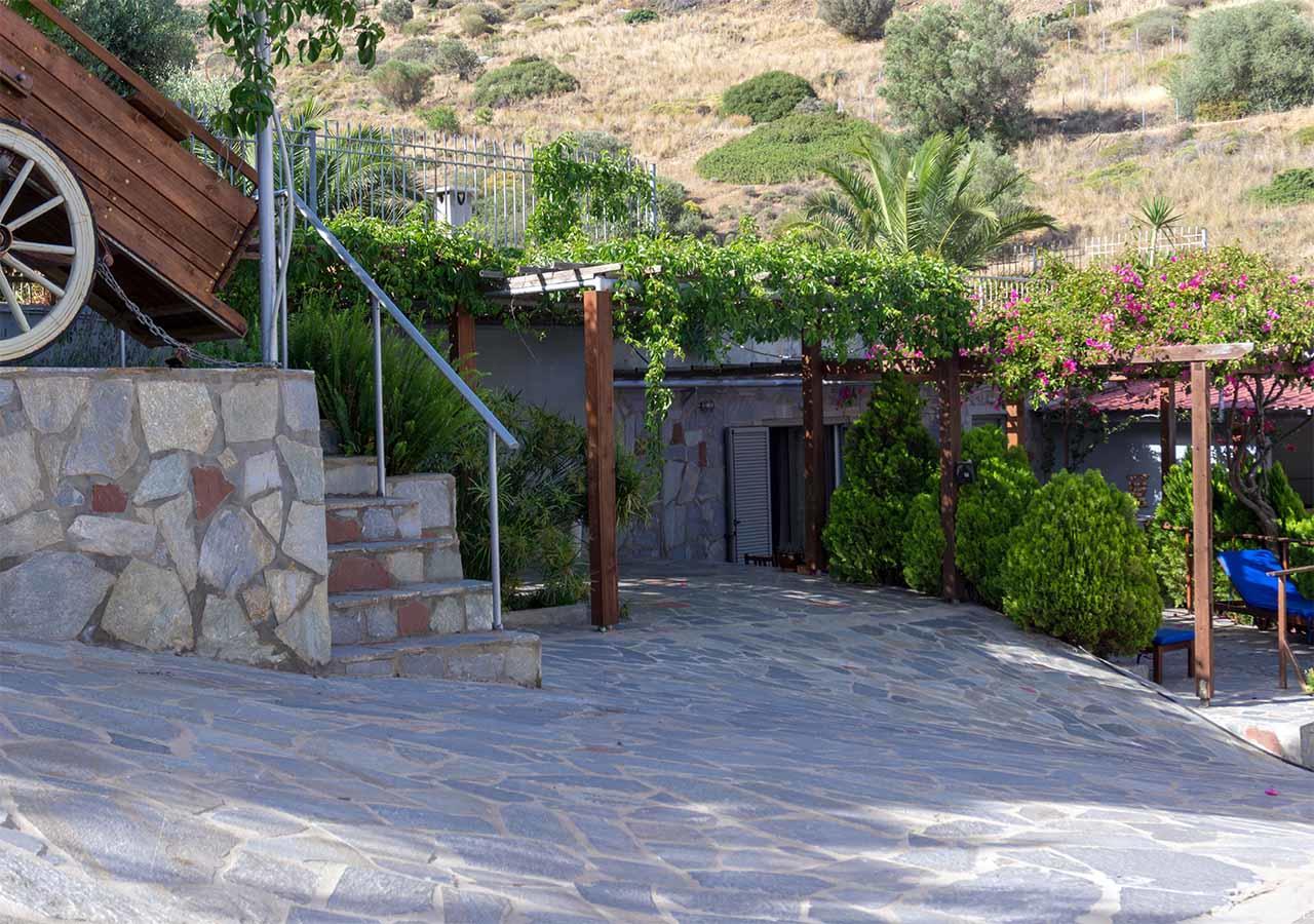 Periyali Villa Keratea Exterior photo